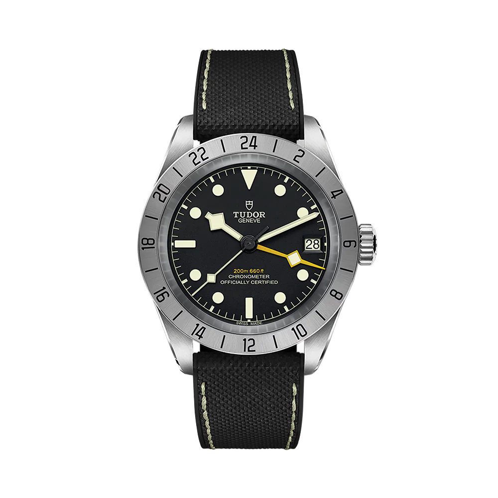 Black Bay Pro 39mm - Black on Hybrid Rubber/Leather Strap