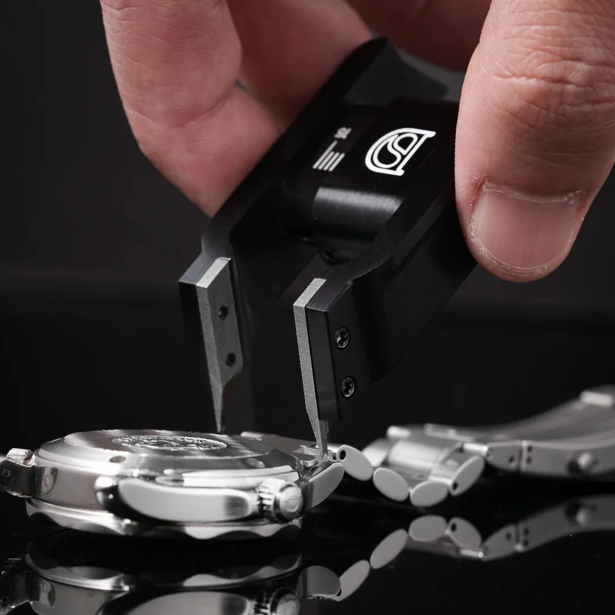 Bracelet Removal Tool - Image 3
