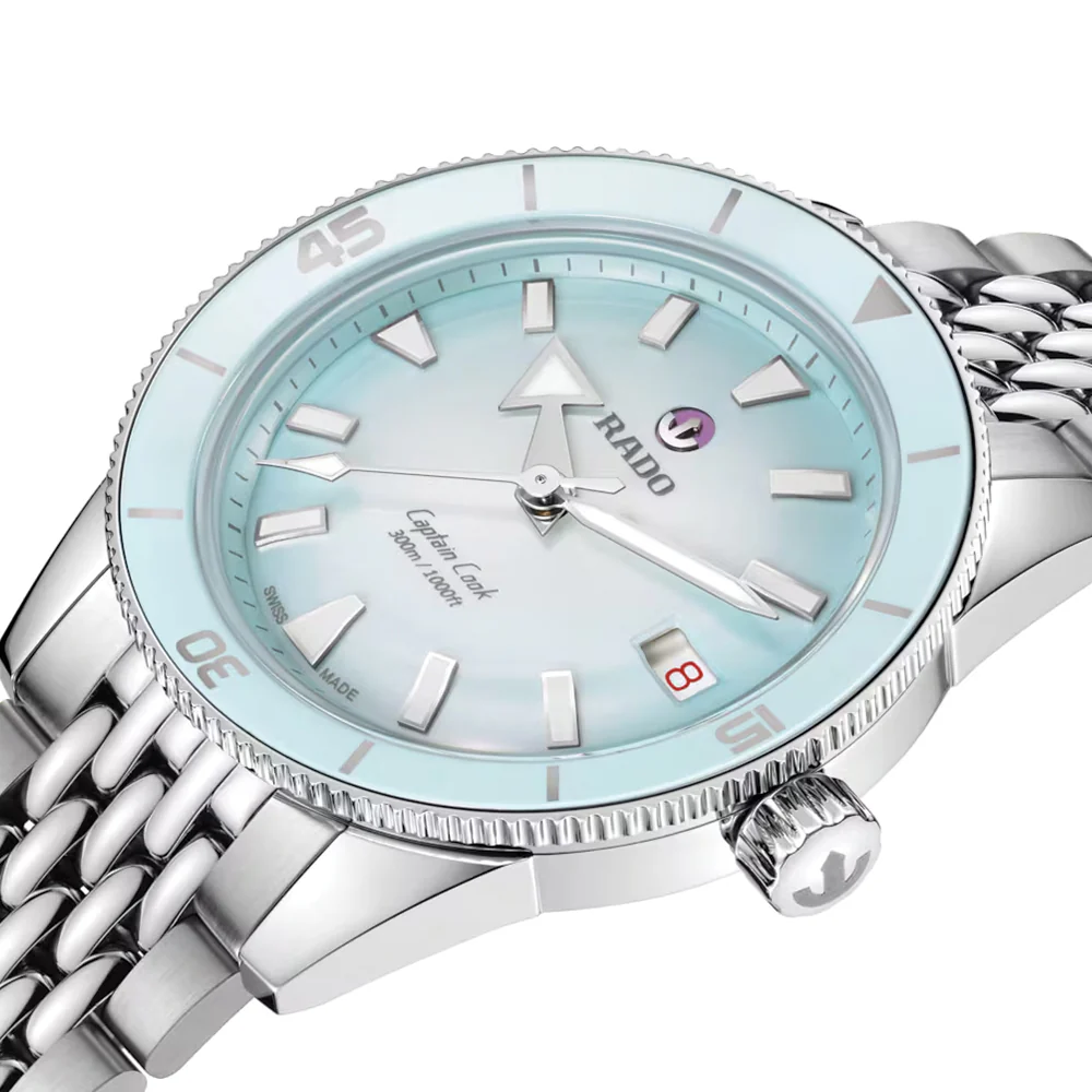 Captain Cook Automatic 39mm - Light Blue on Bracelet - Image 3
