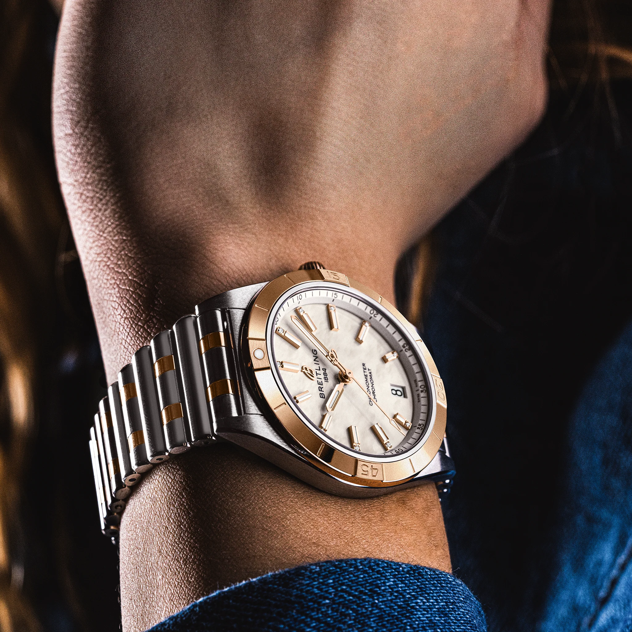 Chronomat Automatic Steel & 18k Red Gold 36mm - Mother-of-Pearl with Diamonds on Bracelet - Image 5