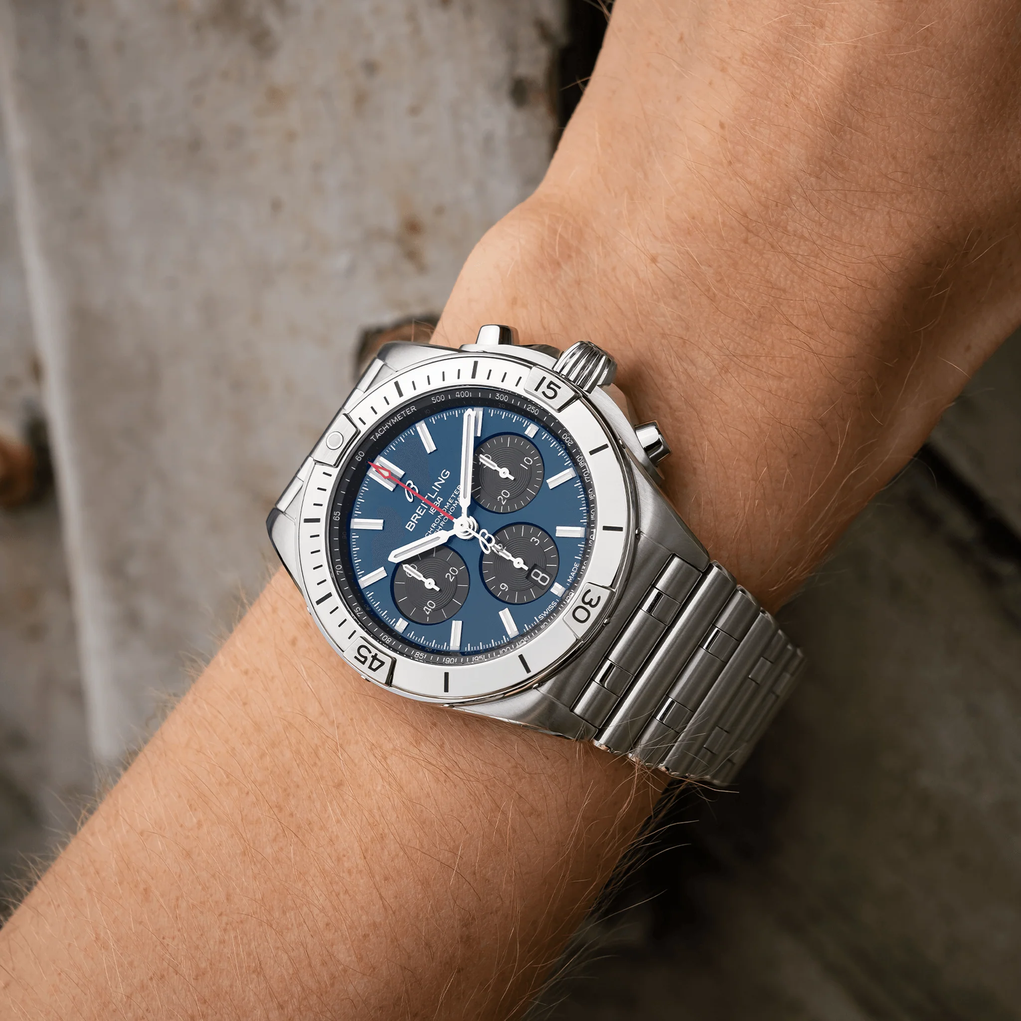 Chronomat B01 42mm - Blue on Bracelet - Image 5