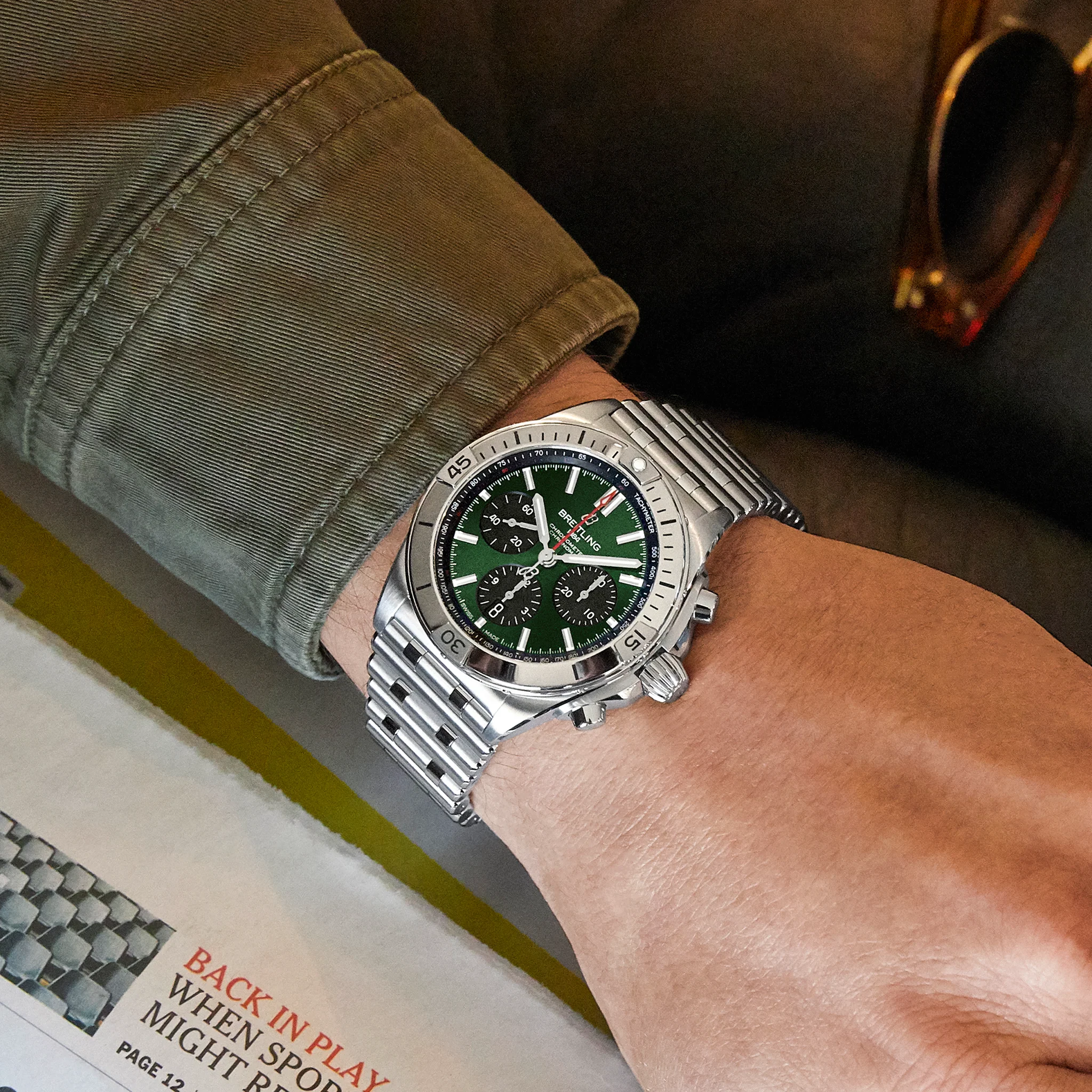 Chronomat B01 42mm - Green on Bracelet - Image 5