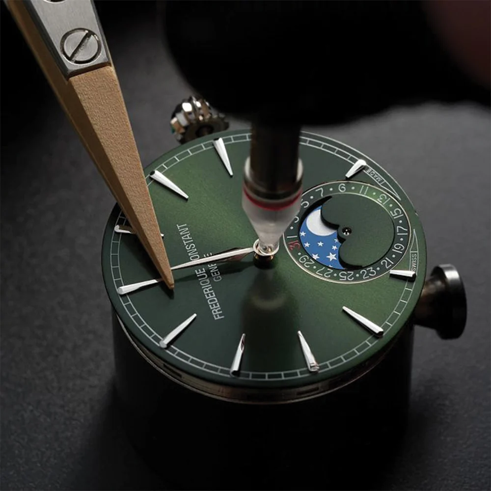 Manufacture Classic Moonphase Date Automatic 40mm - Green on Leather Strap - Image 4