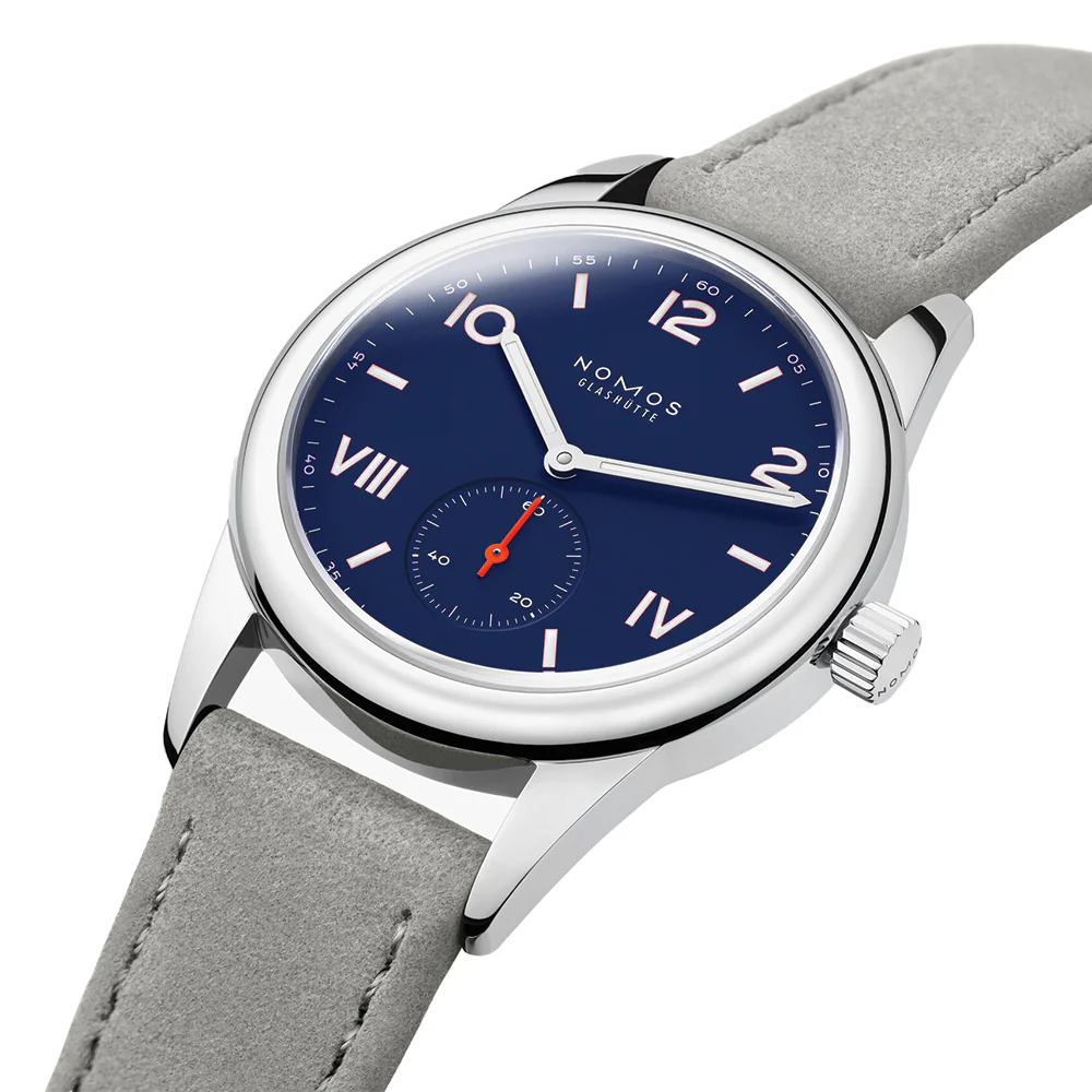 Club Campus 36mm - Night Sky on Strap - Image 2