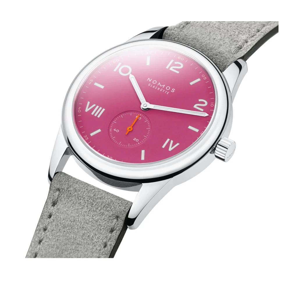 Club Campus 38mm - Deep Pink on Leather Strap - Image 2