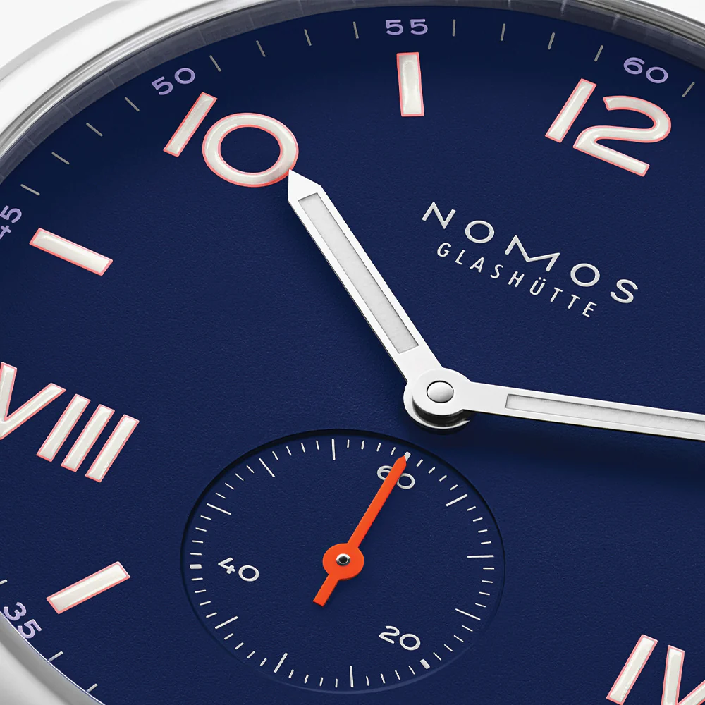 Club Campus 38mm - Night Sky on Strap - Image 4