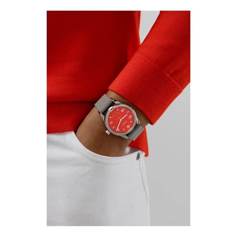 Club Campus 36mm - Nonstop Red on Strap - Image 4