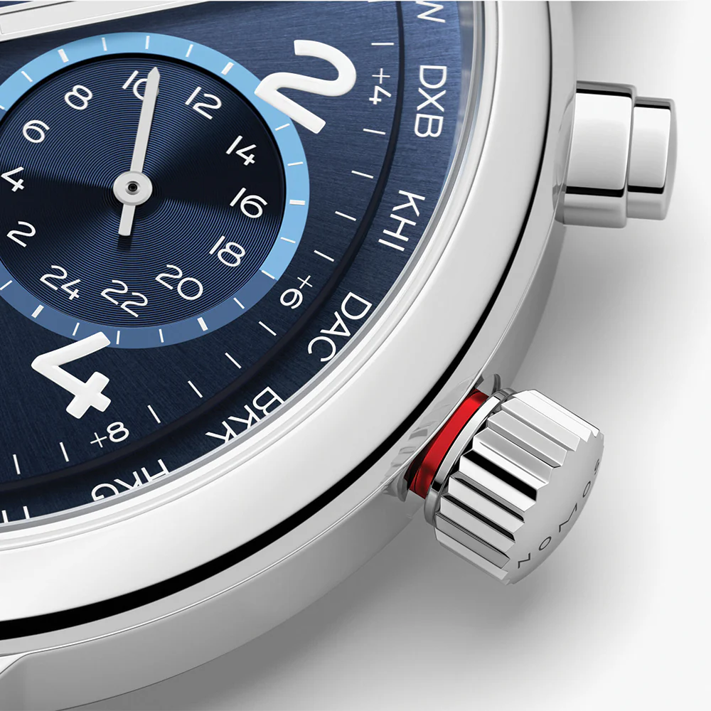 Club Sport Neomatik Worldtimer 40mm - Blue on Bracelet - Image 6