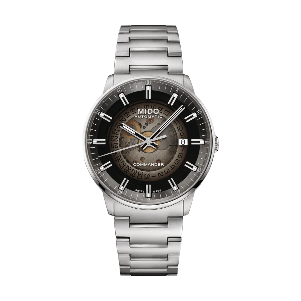 Commander Gradient 40mm - Black on Bracelet