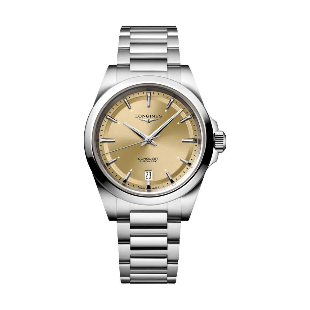 Conquest 38mm - Champagne on Bracelet