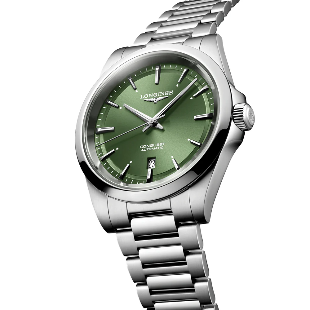 Conquest 41mm - Sunray Green on Bracelet - Image 2