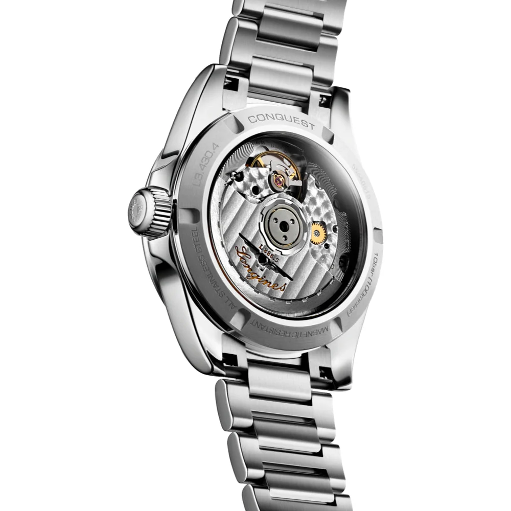 Conquest 34mm - Sunray Blue on Bracelet - Image 4