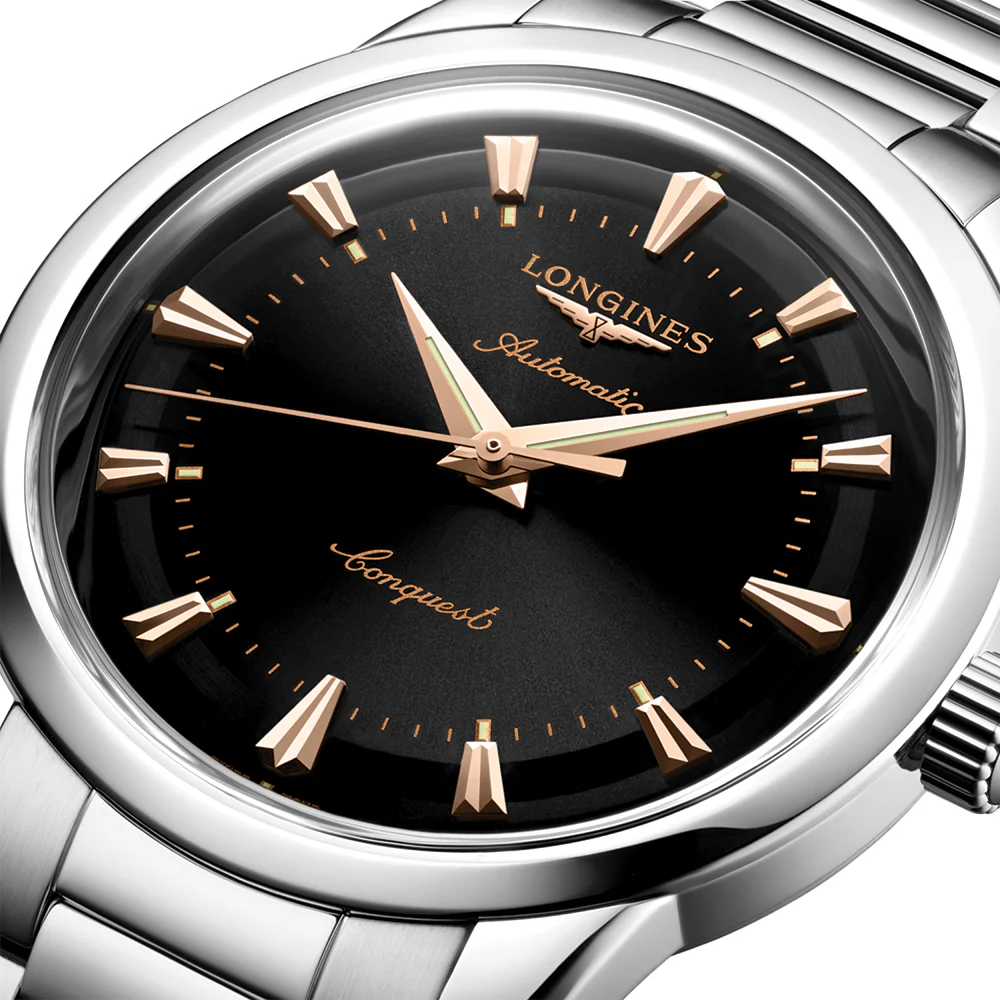 Conquest Heritage 40mm - Black on Bracelet - Image 3