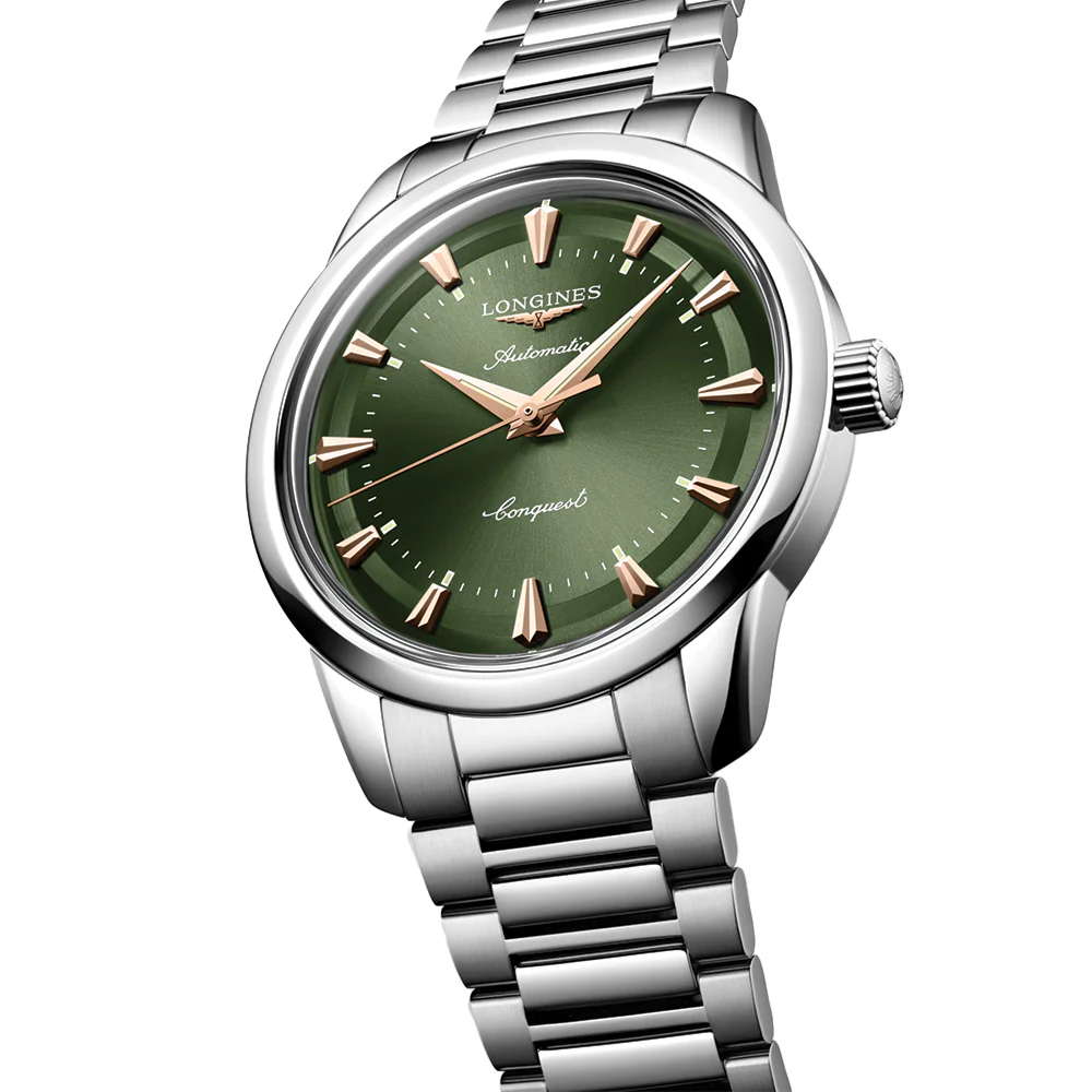 Conquest Heritage 40mm - Green on Bracelet - Image 2
