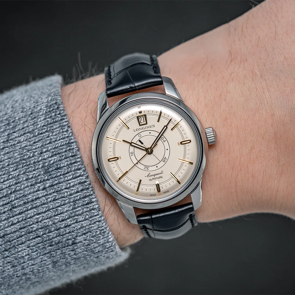 Conquest Heritage Central Power Reserve 38 mm - Champagne on Leather Strap - Image 5