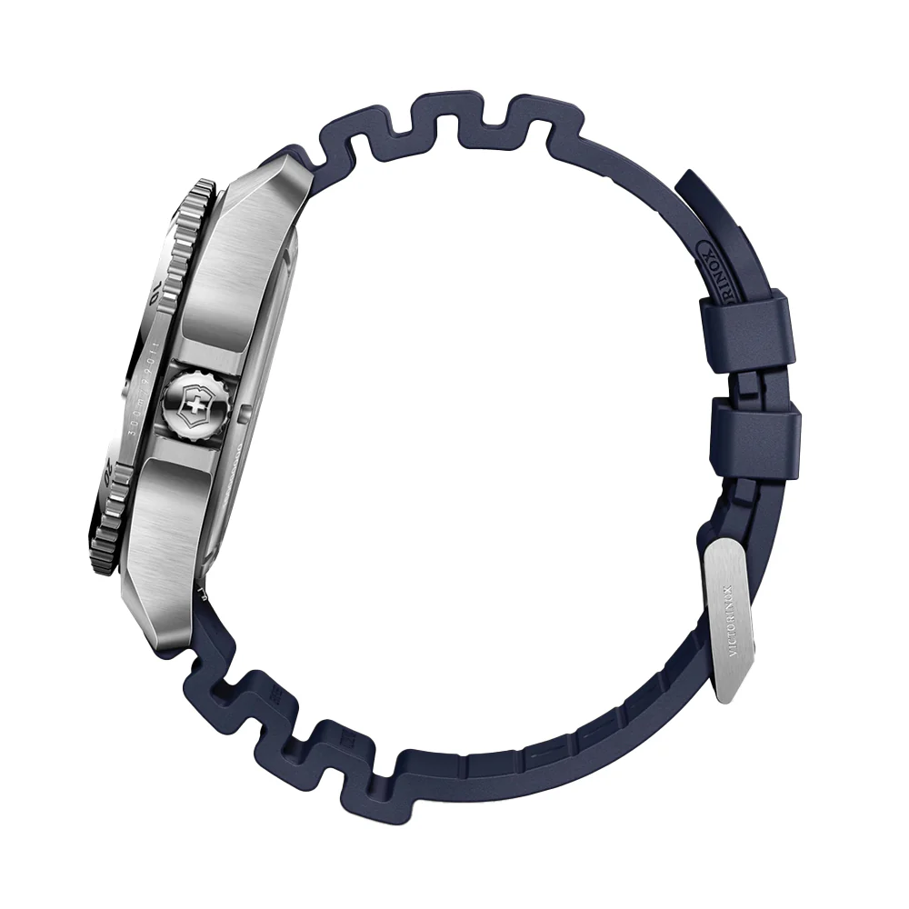 Dive Pro Quartz 43mm - Blue on Rubber Strap - Image 5