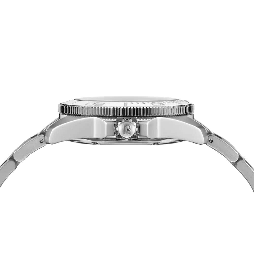 DS Action Diver "New DS Concept Extreme Shock Resistance" 40.5mm - White on Bracelet - Image 7