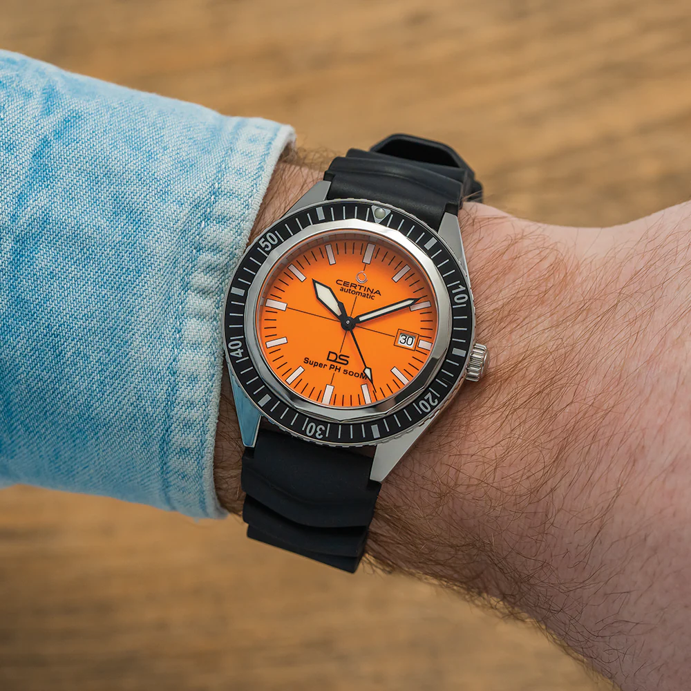 DS Super PH500M 43mm - Orange on Rubber Strap - Image 3