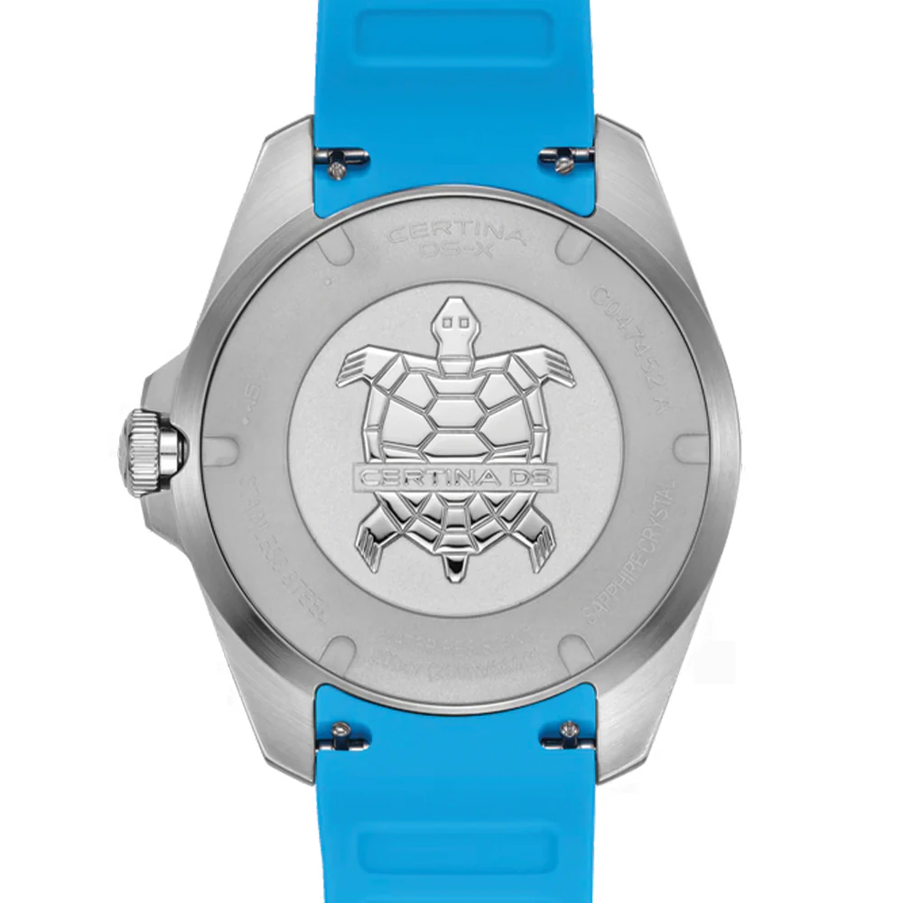 DS-X “New DS Concept Extreme Shock Resistance” GMT Quartz 41mm - White on Rubber Strap - Image 3