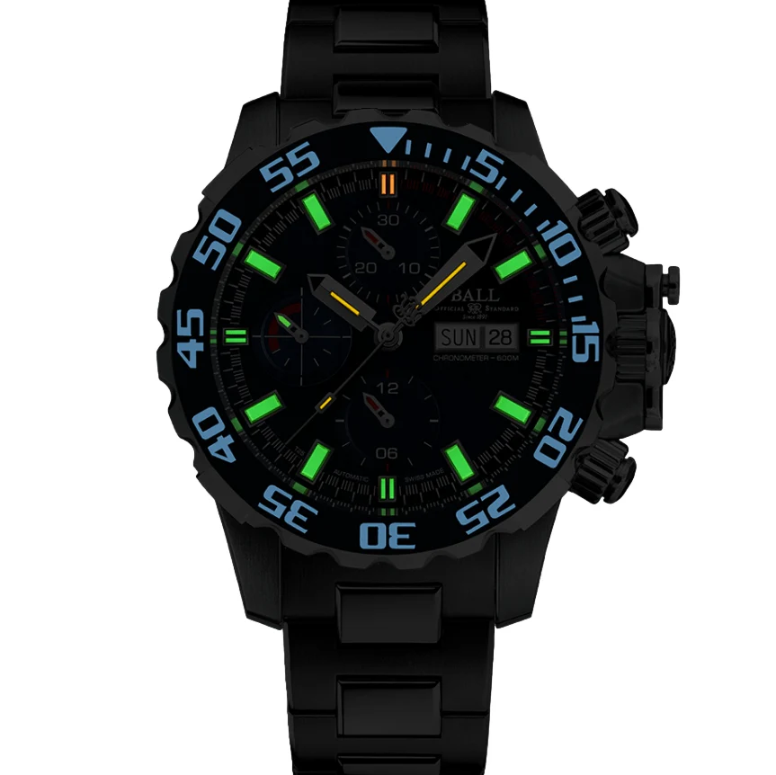 Engineer Hydrocarbon Titanium 42mm - Blue on Bracelet - Image 2