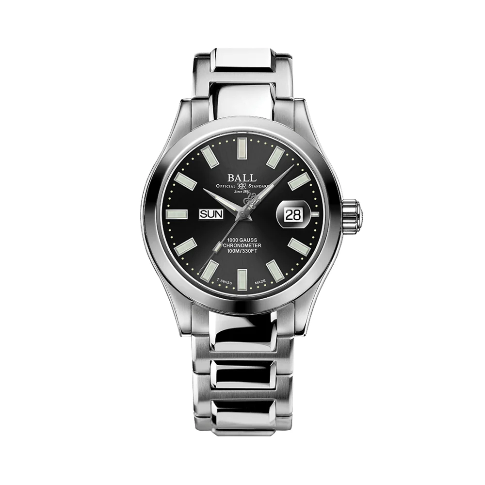 Engineer III Marvelight Chronometer Day-Date 42mm - Black on Bracelet