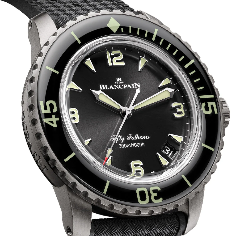 Fifty Fathoms Automatique Titanium 42.3mm - Black on Tropic Rubber Strap - Image 2
