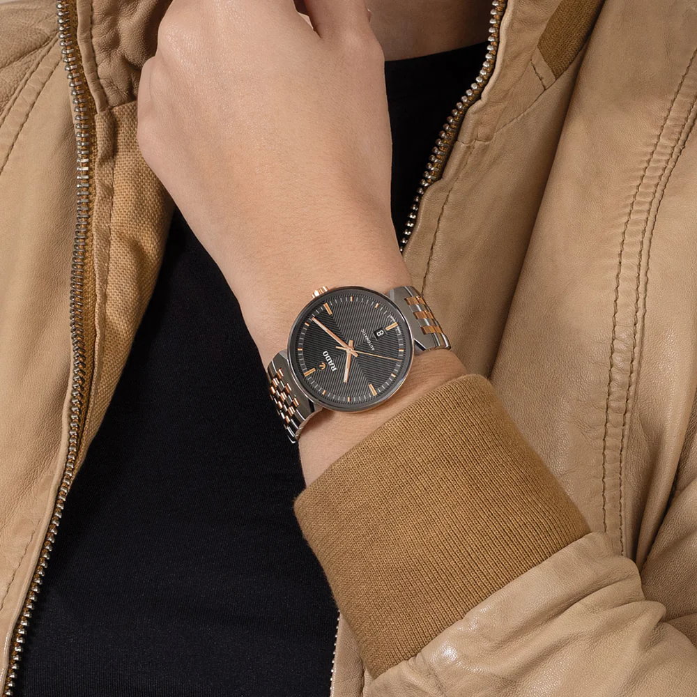 Florence Automatic Two-Tone 39mm - Black on Bracelet - Image 3