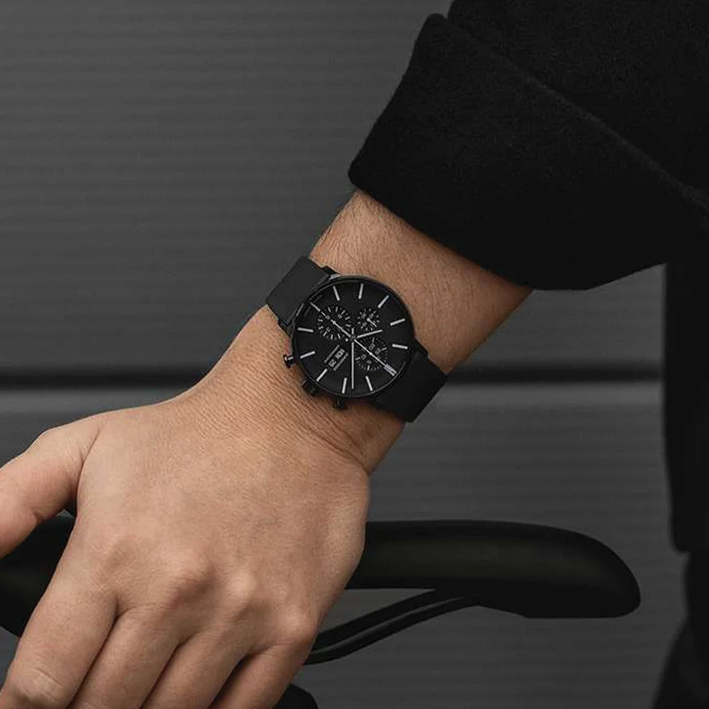 FORM A Chronoscope Date English 42mm - Black on Leather Strap - Image 2