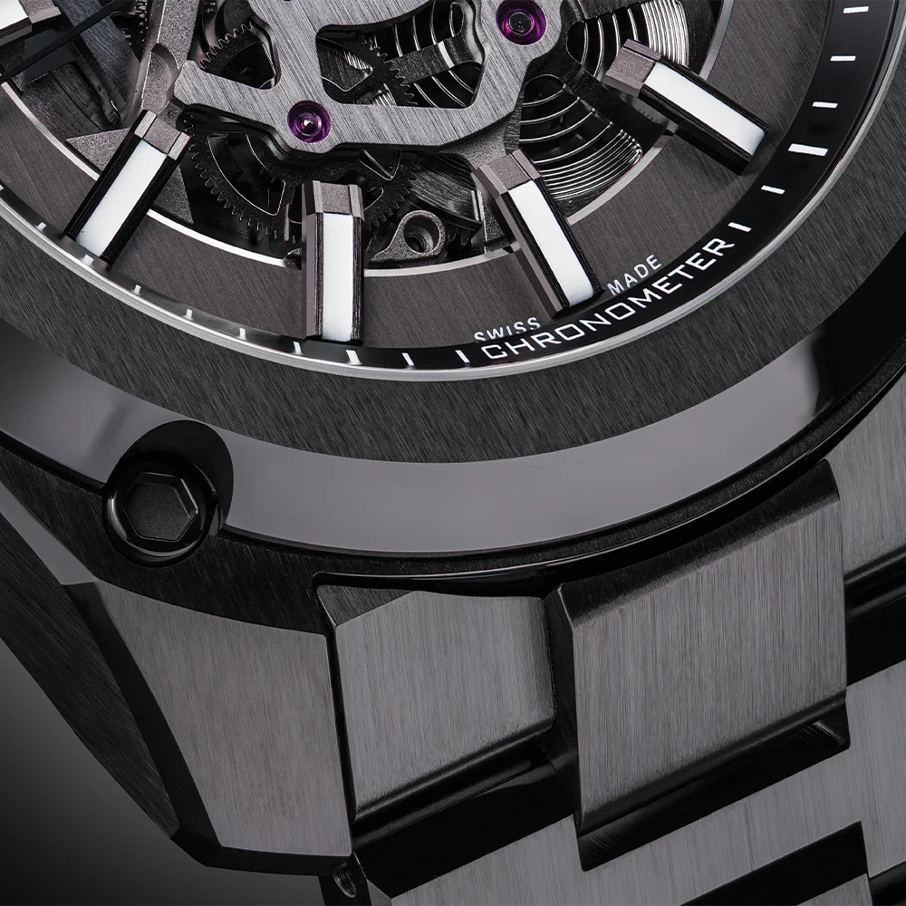 Essence Ceramica Skeleton COSC 41mm - Stradale on Bracelet - Image 3