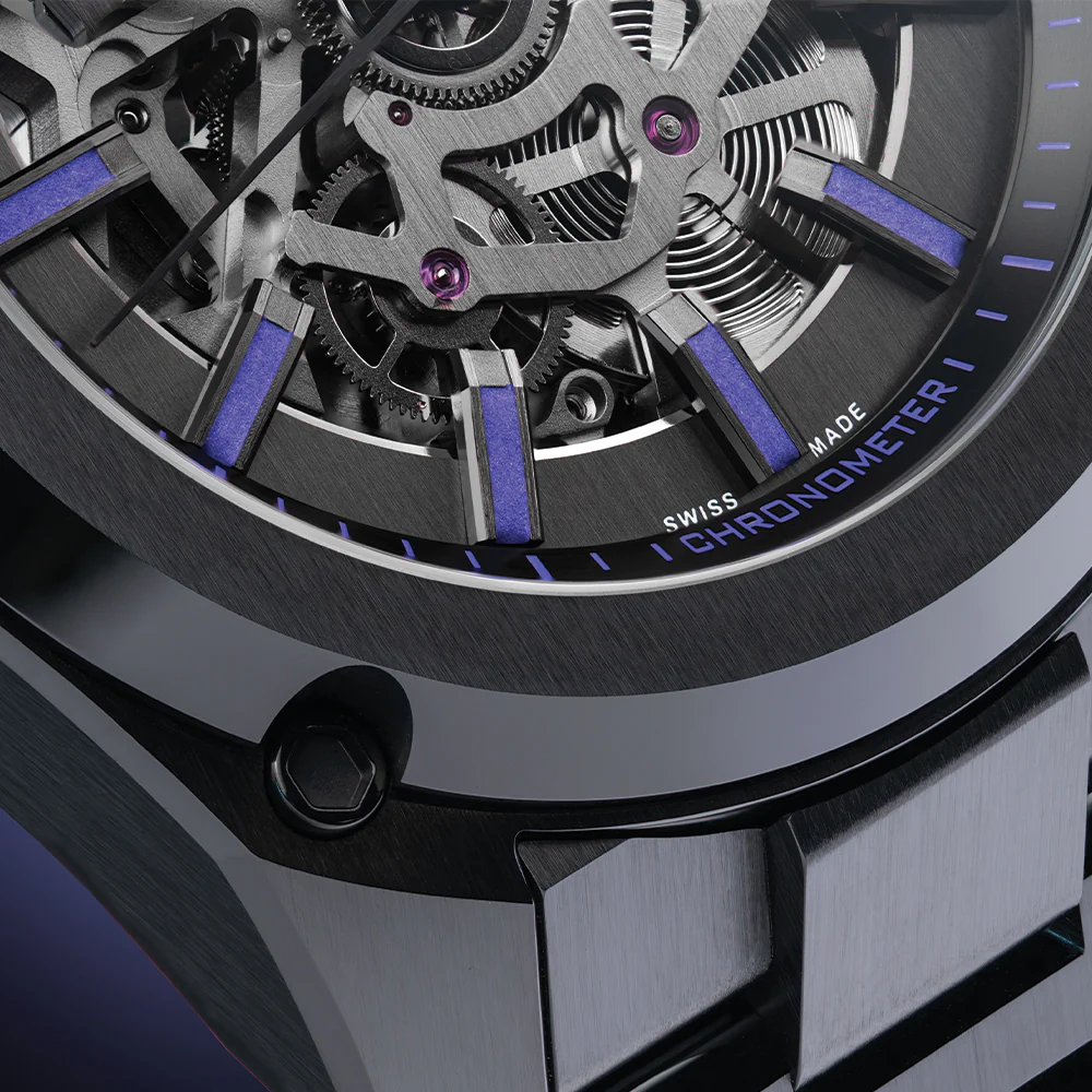 Essence Ceramica Skeleton COSC 41mm - Stradale Viola on Bracelet - Image 3