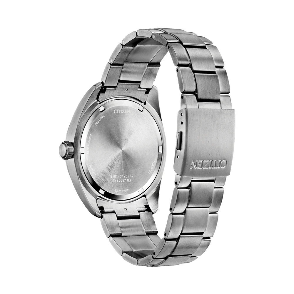 Garrison Eco-Drive Super Titanium 42mm - Black on Bracelet - Image 3