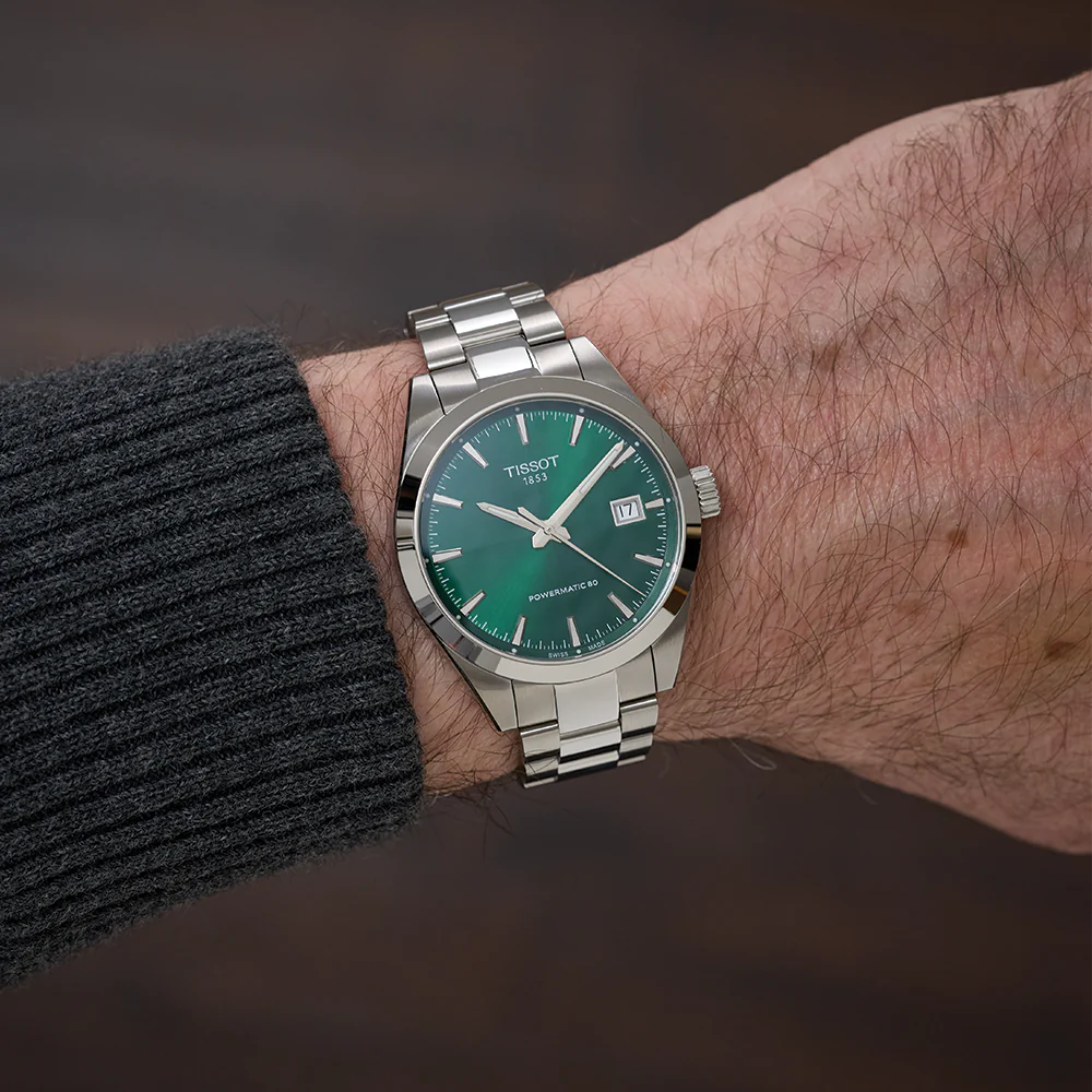Gentleman 38mm - Green on Bracelet - Image 3