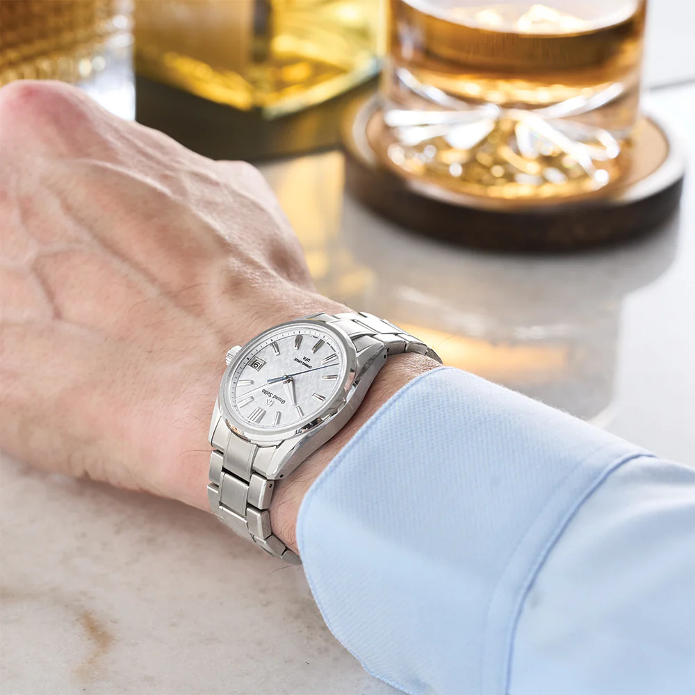 SLGB003 Evolution 9 Spring Drive UFA HI-Ti 37mm - Silver-Blue on Bracelet - Image 3