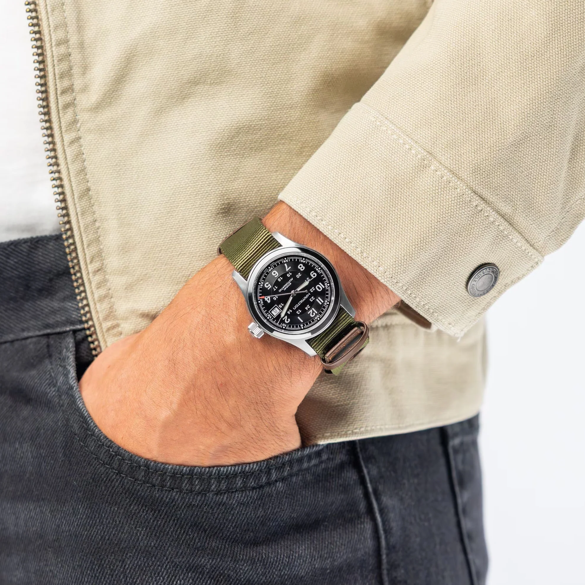Khaki Field Auto Call of Duty Limited Edition 38mm - Black on Fabric Strap - Image 3
