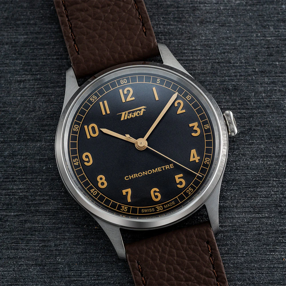 Heritage 1938 COSC Anthracite 39mm - Anthracite on Leather Strap - Image 2