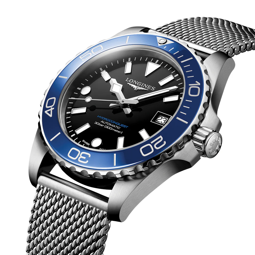 HydroConquest 39mm - Black, Blue Bezel on Mesh Bracelet - Image 4
