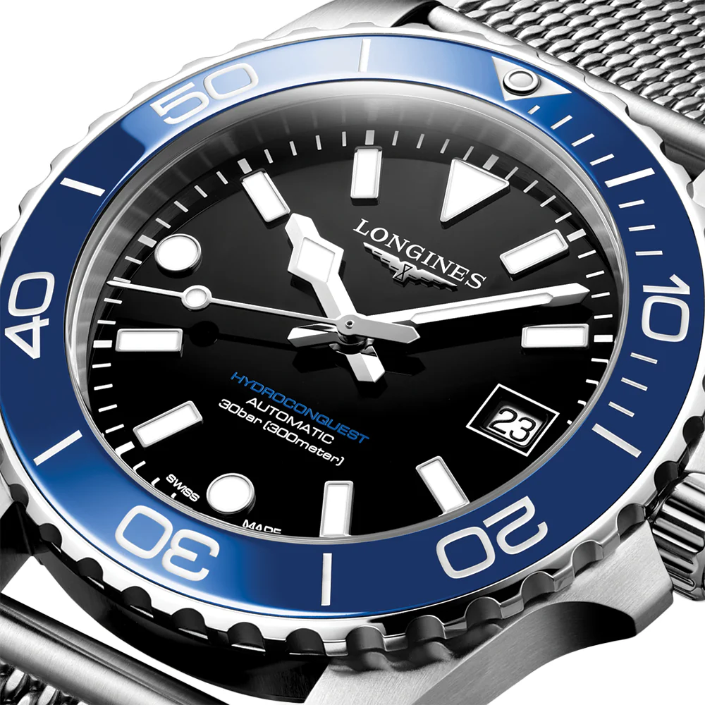 HydroConquest 39mm - Black, Blue Bezel on Mesh Bracelet - Image 5