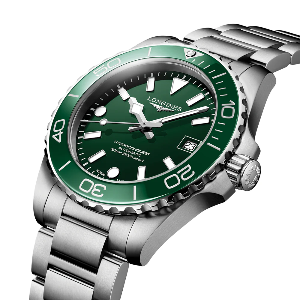HydroConquest 39mm - Green on Bracelet - Image 4
