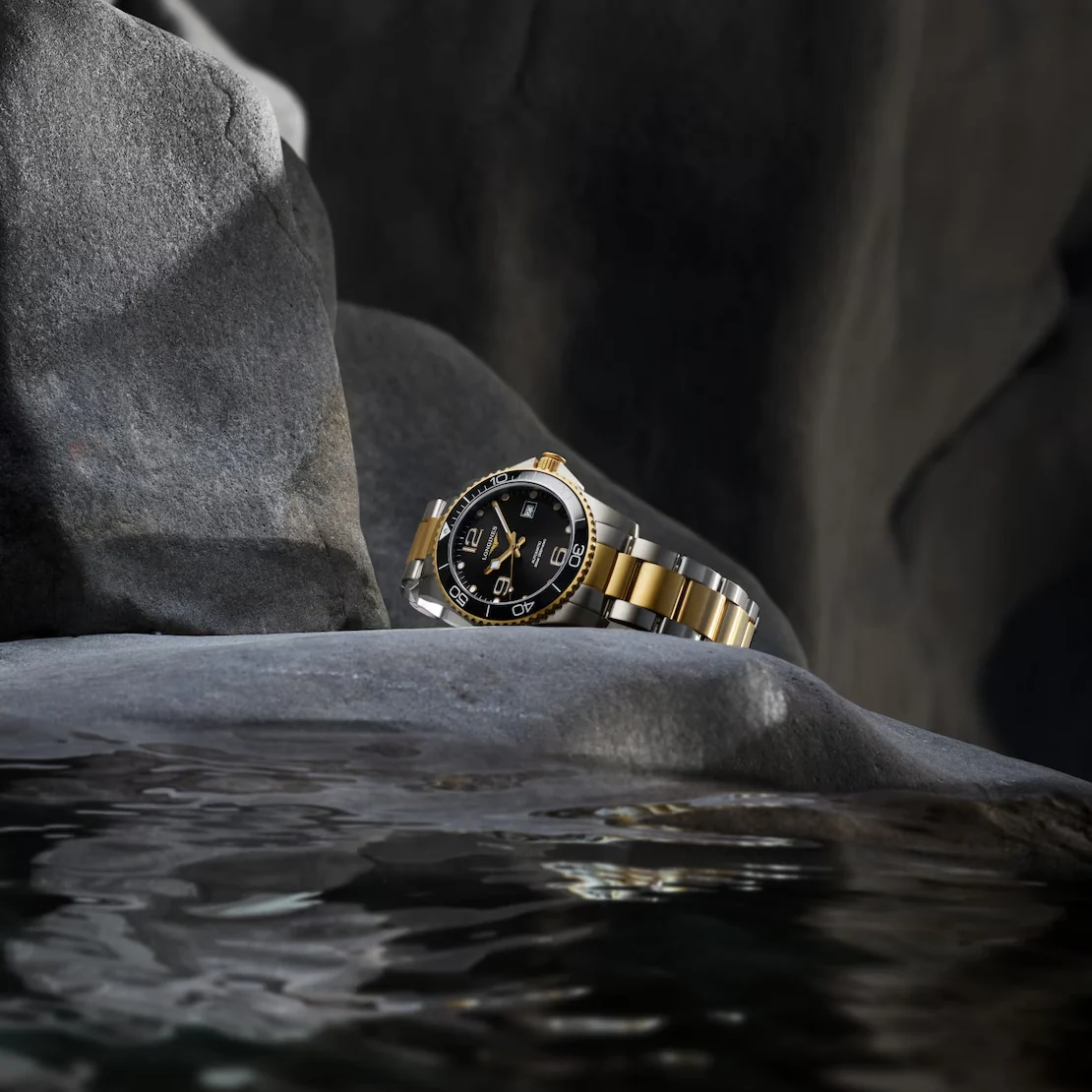 HydroConquest Ceramic Bezel Two-Tone 41mm - Black on Bracelet - Image 2