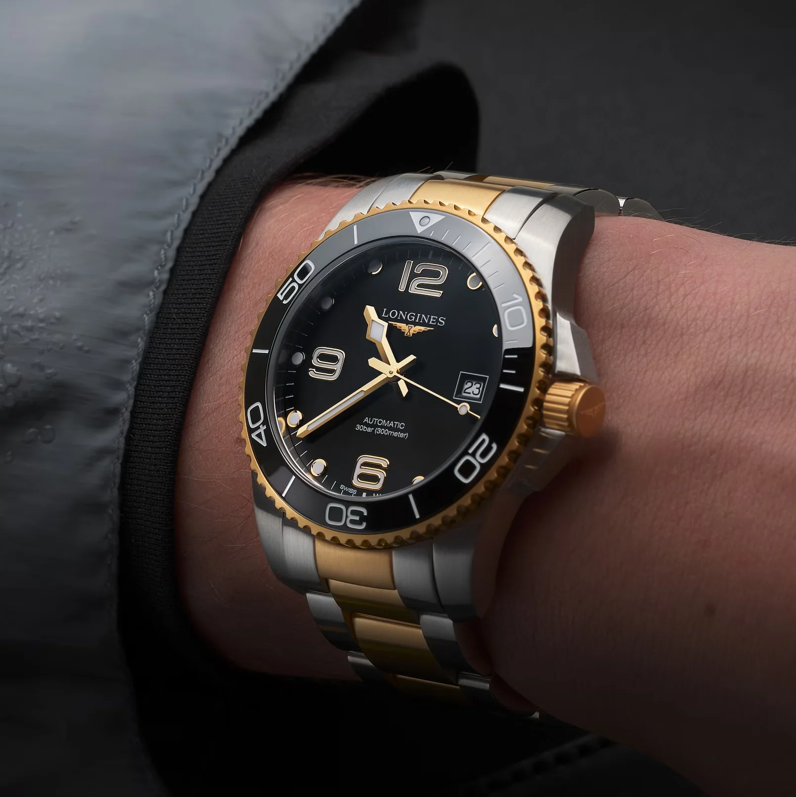 HydroConquest Ceramic Bezel Two-Tone 41mm - Black on Bracelet - Image 3