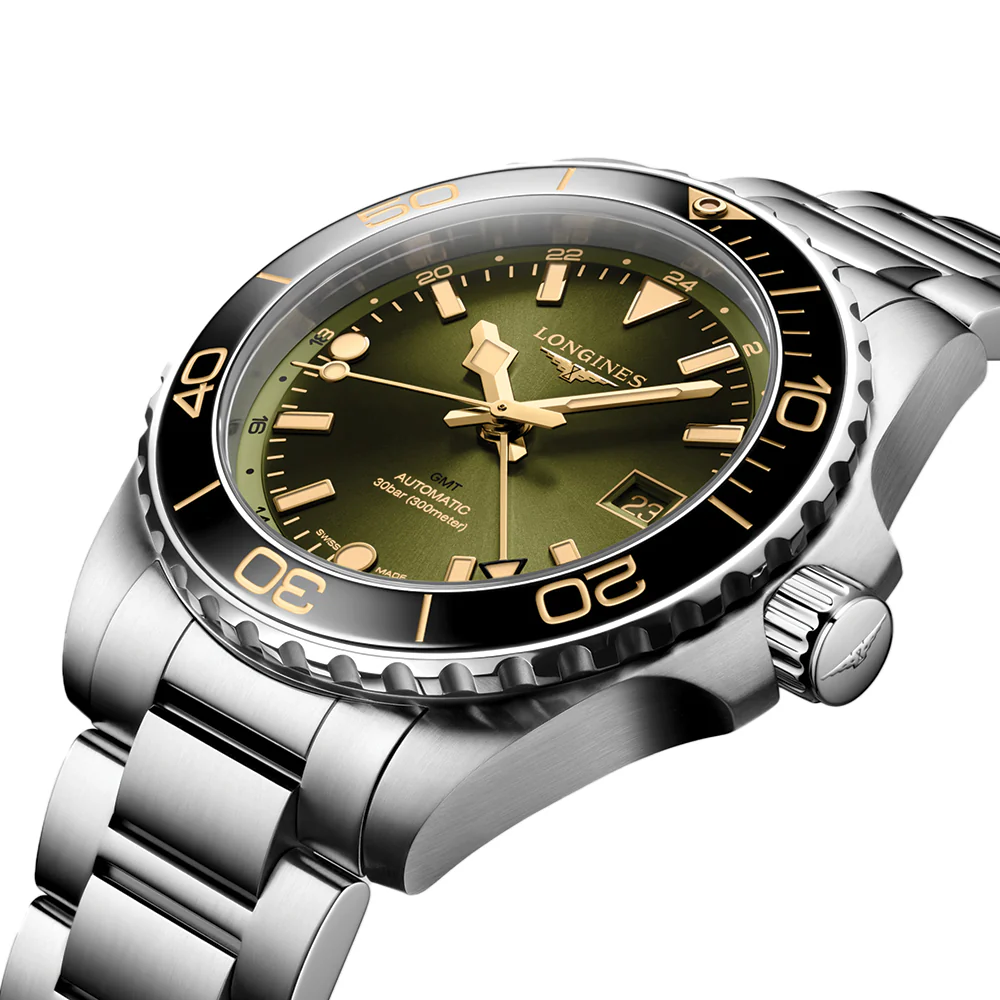 HydroConquest GMT 41mm - Green on Bracelet - Image 2
