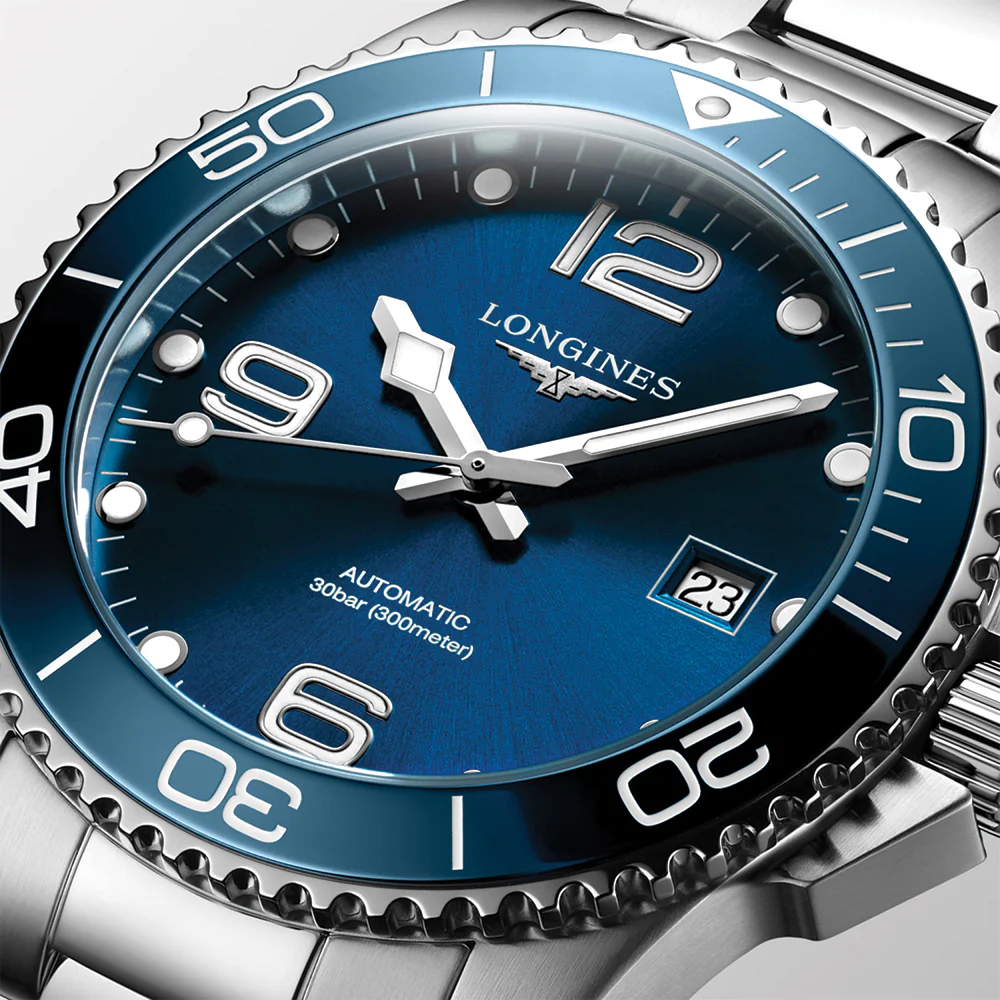 HydroConquest 41mm - Sunray Blue on Bracelet - Image 5