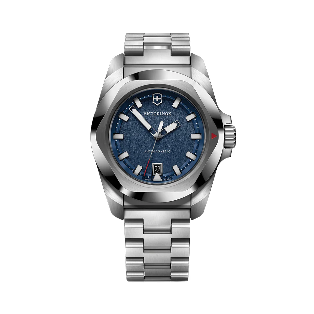 I.N.O.X. 41mm - Blue on Bracelet
