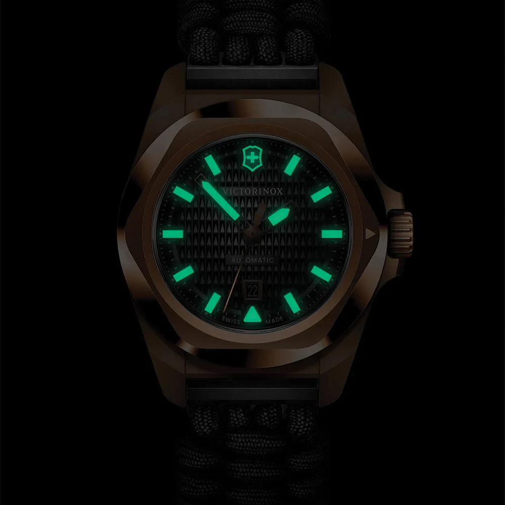 I.N.O.X. PVD 5N Gold-Tone 32mm - Black on Nylon Strap - Image 3