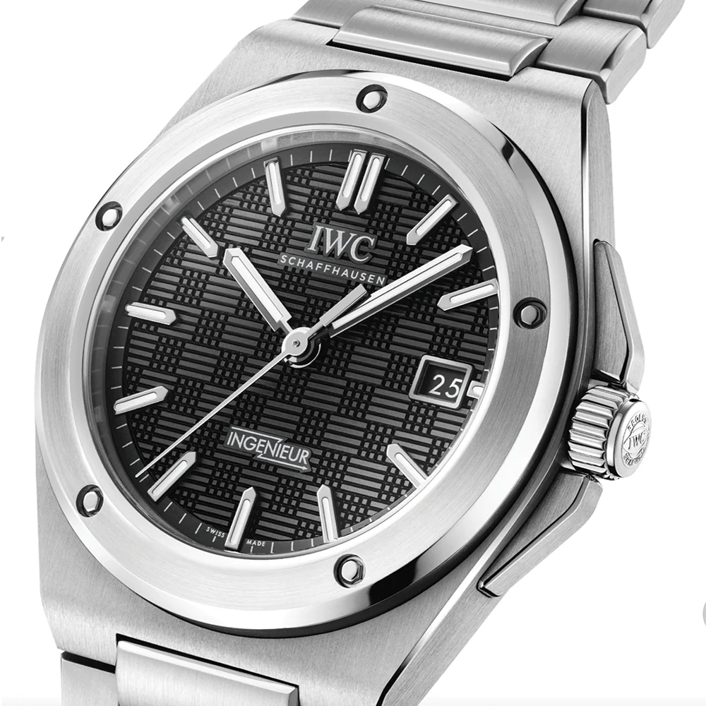 Ingenieur Automatic 40mm - Black on Bracelet - Image 2