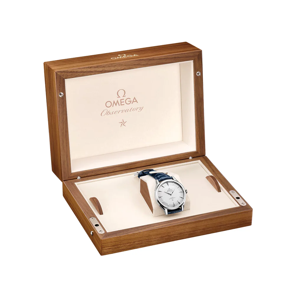 Constellation Observatory Canopus Gold™ 39.4mm - Silver on Leather Strap - Image 5