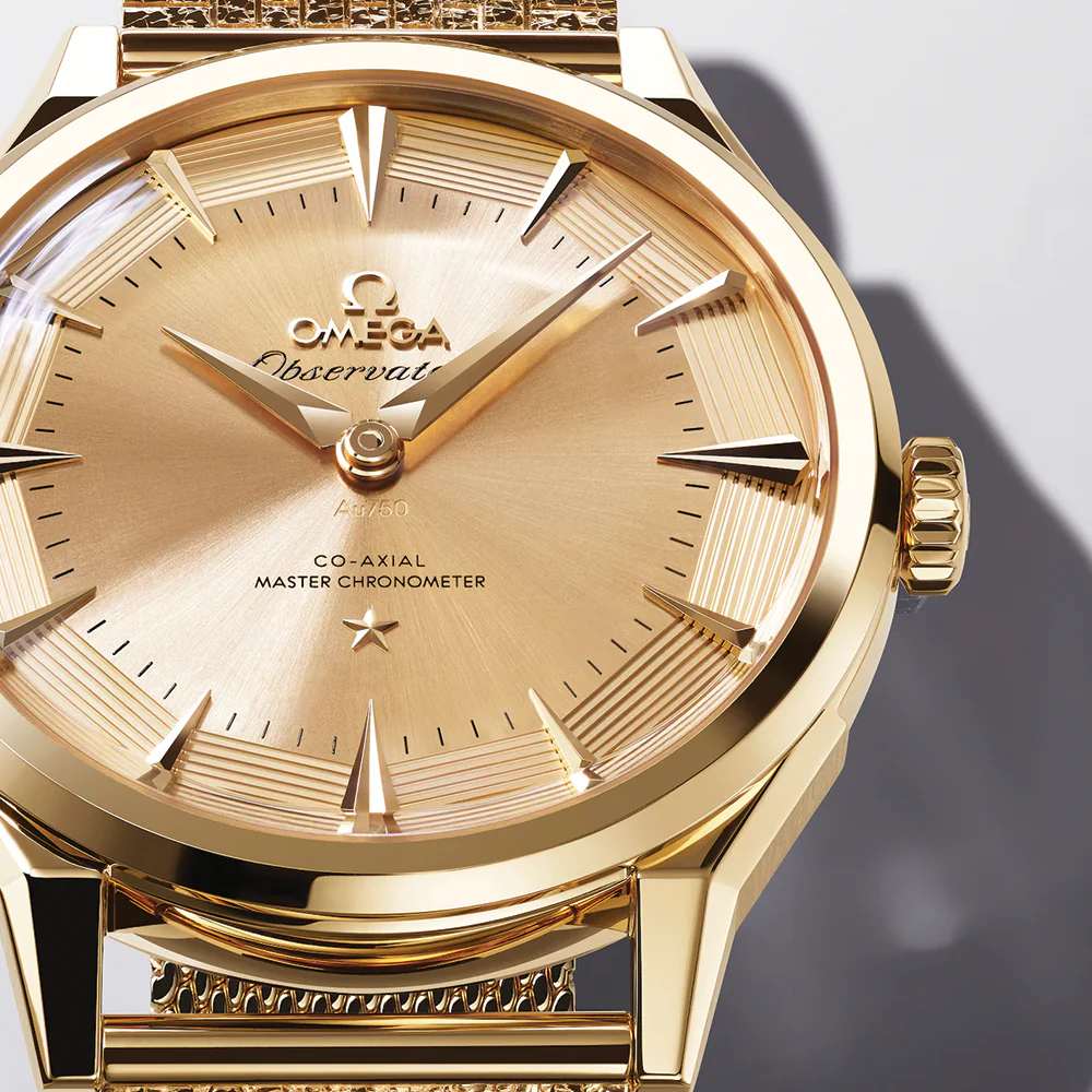 Constellation Observatory Moonshine™ Gold 39.4mm - Gold on Bracelet - Image 4
