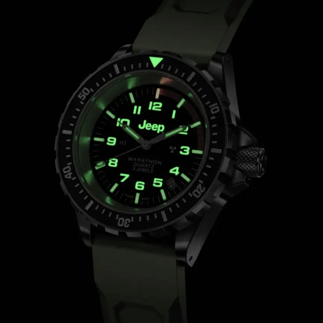 TSAR Diver's Quartz Jeep Rubicon 41mm - Black on Rubber Strap - Image 6