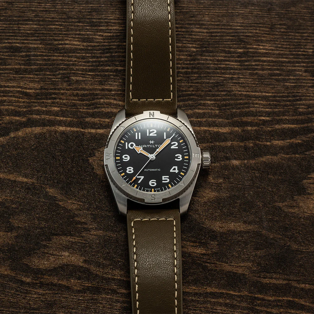 Khaki Field Expedition 41mm - Black on Strap - Image 2
