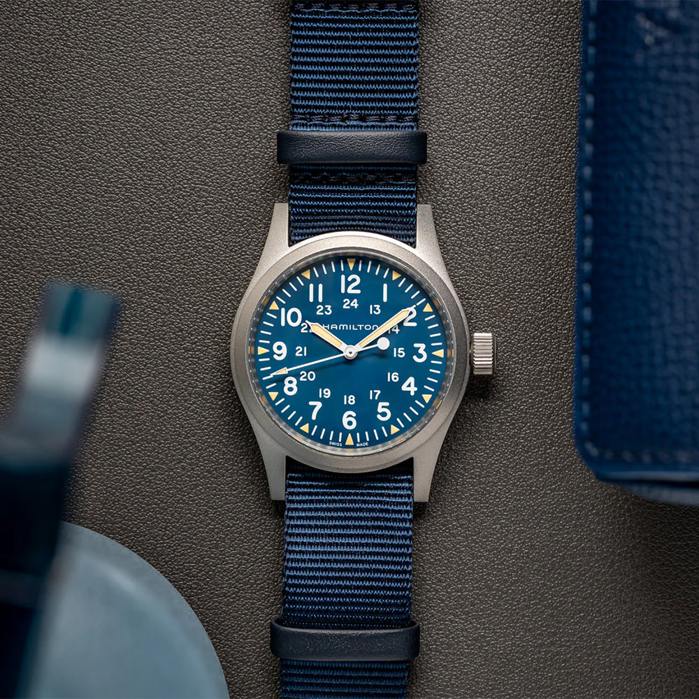 Khaki Field Mechanical 38mm - Blue on Textile Strap - Image 2